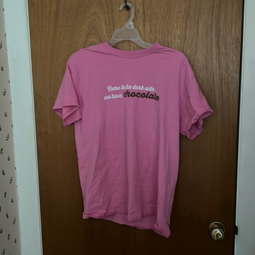 Pink t shirt